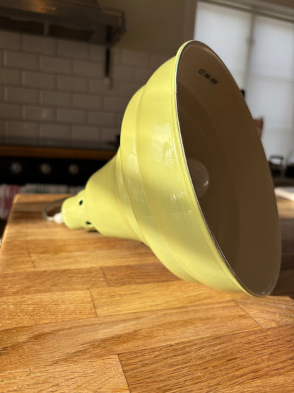 Watt & Veke - Blyger taklampa