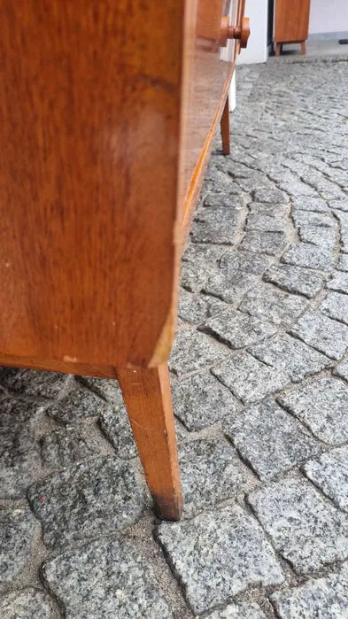 Sideboard/byrå, den ikoniska modellen BILEA BOBINGO.