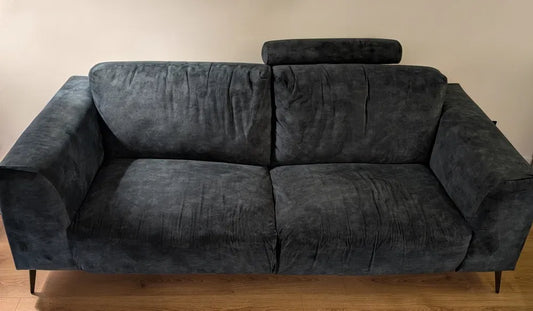 MÖBELGRUPP (SOFFA + FÅTÖLJ)