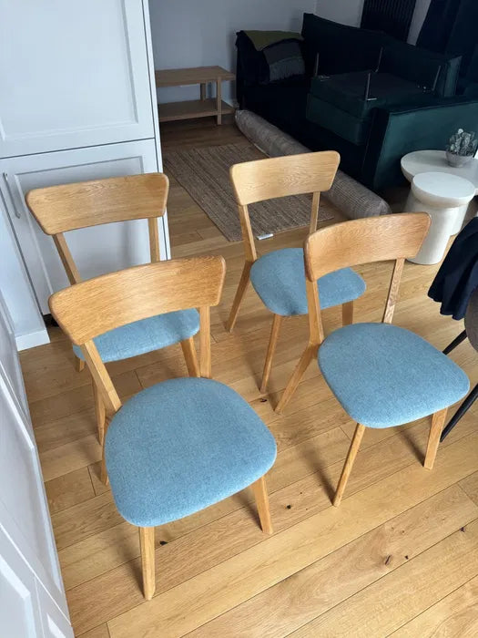 4x matstolar i massivt trä