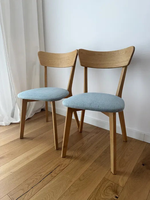 4x matstolar i massivt trä