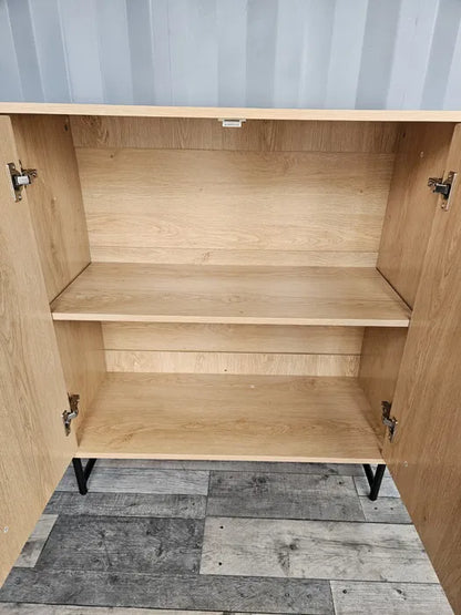 Minimalistiskt byrå